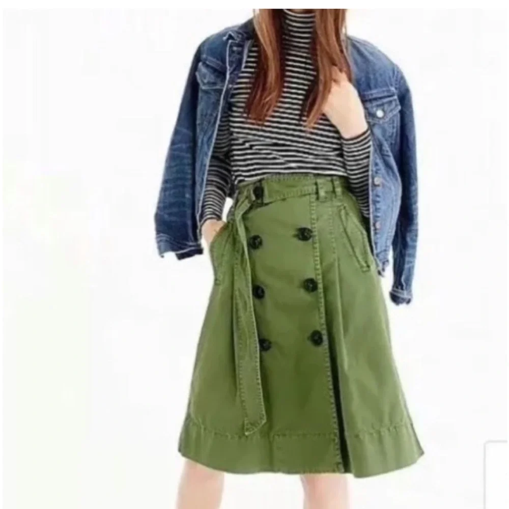 NWT J. Crew Double-breasted Olive Green Skirt, size 2 - Picture 1 of 6